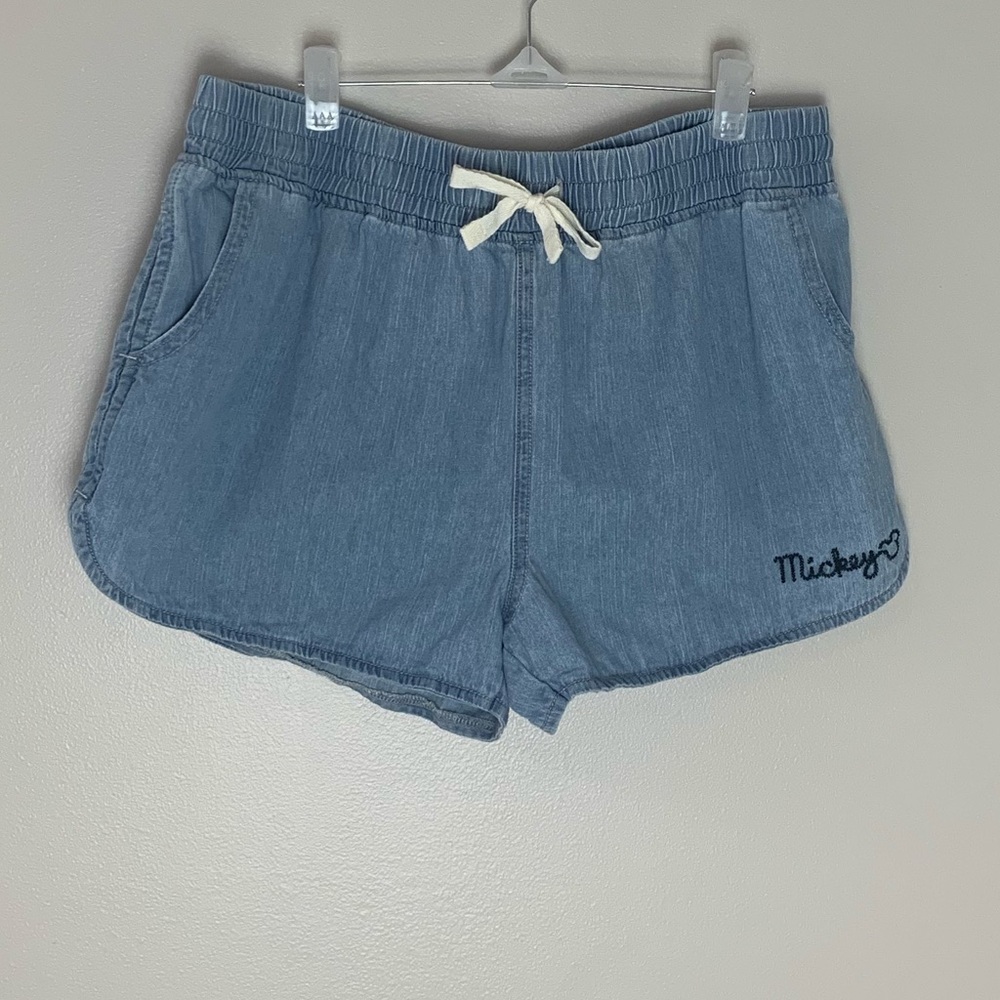 Junk Food | Disney Mickey Chambray Shorts • sz S